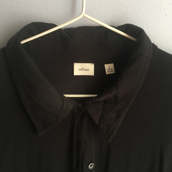 Classic black button down - Picture 1 of 3